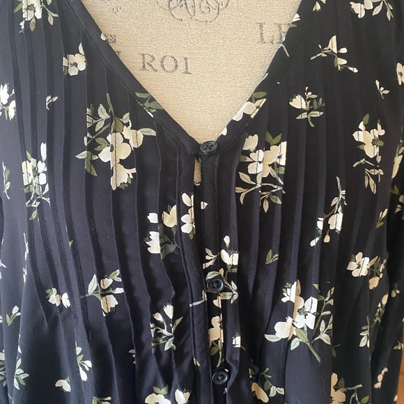 Old Navy NWT Comfy Night Out Dress - Picture 2 of 13